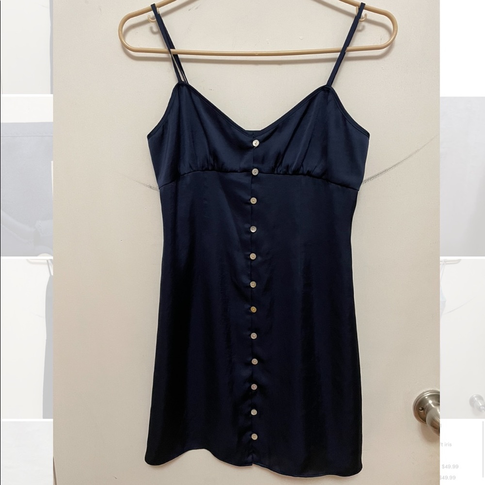 Aritzia Sunday Best silk like dress